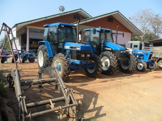 ขายแล้วขอบคุณเฮียสุรชัย กาญจนบุรีมากครับ รถไถฟอร์ด6640 2เพลา คานคาราโร่ ดุมมนรุ่นใหม่ เครื่องดี+เกียร์12X12+ท้ายธรรมดา