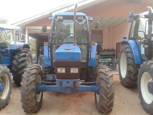 ขายแล้วขอบคุณเฮียสุรชัย กาญจนบุรีมากครับ รถไถฟอร์ด6640 2เพลา คานคาราโร่ ดุมมนรุ่นใหม่ เครื่องดี+เกียร์12X12+ท้ายธรรมดา