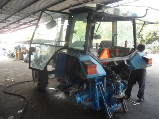 ขายแล้วขอบคุณเฮียสุรชัย กาญจนบุรีมากครับ รถไถฟอร์ด6640 2เพลา คานคาราโร่ ดุมมนรุ่นใหม่ เครื่องดี+เกียร์12X12+ท้ายธรรมดา