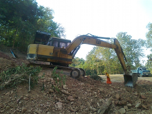 รถแบคโฮ CAT E120 B กระบอกดำ รถสวย ใช้งานดี ไม่มีทะเบียน