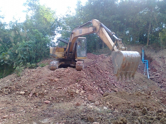 รถแบคโฮ CAT E120 B กระบอกดำ รถสวย ใช้งานดี ไม่มีทะเบียน