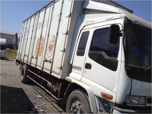 ขายรถบรรทุก 6 ล้อ ISUZU