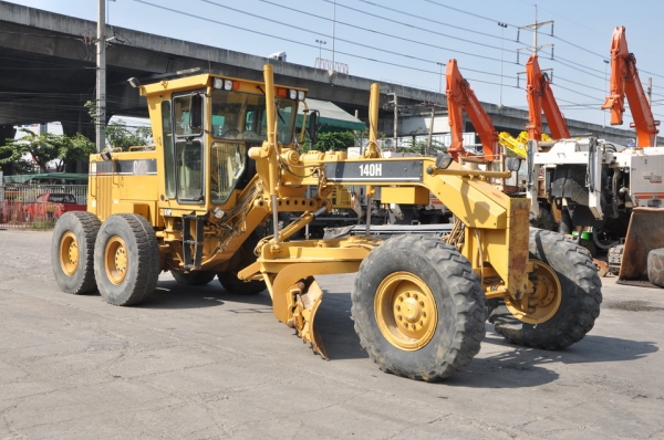 CATERPILLAR  140 H  SN  2ZK03927
