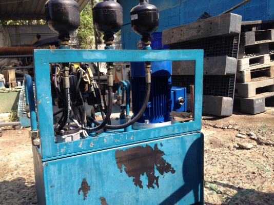 ขายปั้มน้ำมันไฮโดรลิค ขนาดมอเตอร์ 2 HP. 380 V ซาลีนอยวาล์ว 24 VDC สภาพสวยมาก พร้อมใช้งาน อุปกรณ์ครบ มี 4 ชุดครับ