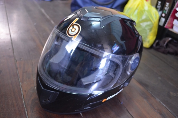 หมวกเต็มใบ bilmola ดำเงา ไซค์ M คนใส่ L ใส่ได้ครับผม