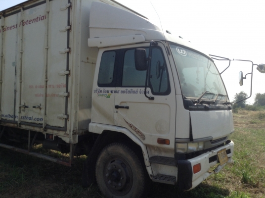 ขายหกล้อตู้NISSAN UD PKB216แรงเทอร์โบอินเตอร์คลูเลอร์สภาพเดิมๆทั้งคันสดๆ ขายหกล้อตู้NISSAN UD PKB216แรงเทอร์โบอินเตอร์คลูเลอร์สภาพเดิมๆทั้งคันสดๆ