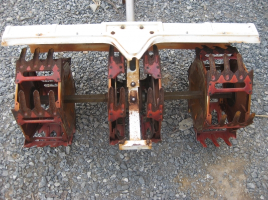 เครื่องพรวนหญ้าในร่องนาดำ