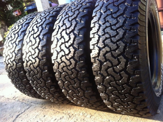 ขายยาง BF Goodrich All-terrain ขนาด 265 75 r16  ดอก8มิล