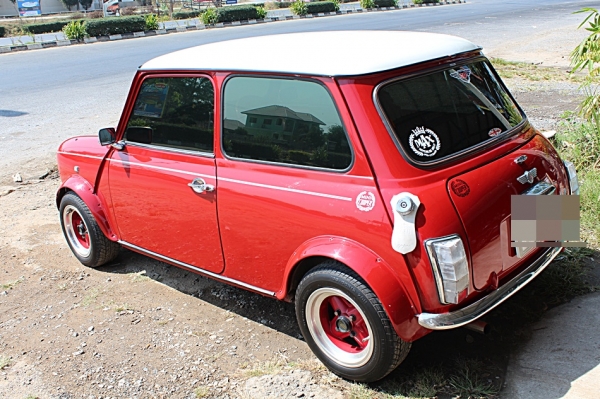 ขาย MINI ROVER 1300CC ปี94 สภาพนางฟ้า น่ารักๆ ของแต่งทั้งคัน สวย 250000 ขาย MINI ROVER 1300CC ปี94 สภาพนางฟ้า น่ารักๆ ของแต่งทั้งคัน สวย 250000