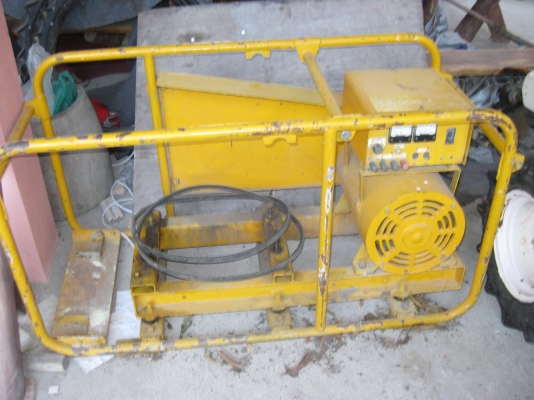 เครื่องปั่นไฟ