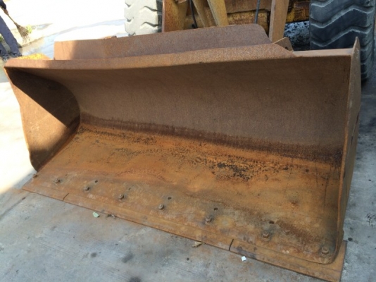 ถีงไทยแล้ว Komatsu WA100-1 ซีเรียลสูง 33999 นำเข้าจากญี่ปุ่น สภาพดีมาก