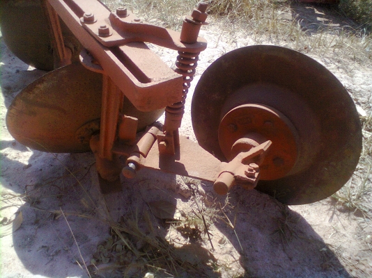 ขาย 8,500 บาท ผาน 3 ใบ 18 นิ้ว พร้อมใช้งาน ขาย 8,500 บาท ผาน 3 ใบ 18 นิ้ว พร้อมใช้งาน