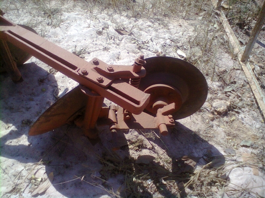 ขาย 8,500 บาท ผาน 3 ใบ 18 นิ้ว พร้อมใช้งาน ขาย 8,500 บาท ผาน 3 ใบ 18 นิ้ว พร้อมใช้งาน