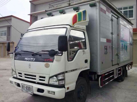 6ล้อNQR 175HPตู้บรรทุกยาว5.50ม.