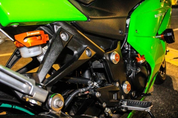 ขายนินจา สีเขียว250 ปี 2012 สด/ดาว์น