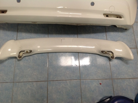 4000บาท ขายกันชนหน้า,หลัง,สปอยเลอรหลัง HONDA JAZZ 2012 ตัวรองTOP