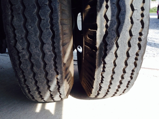 ขาย6ล้อFC4Jพร้อมใช้ครับ. จัดไฝฟแนนต์ได้450000ครับ