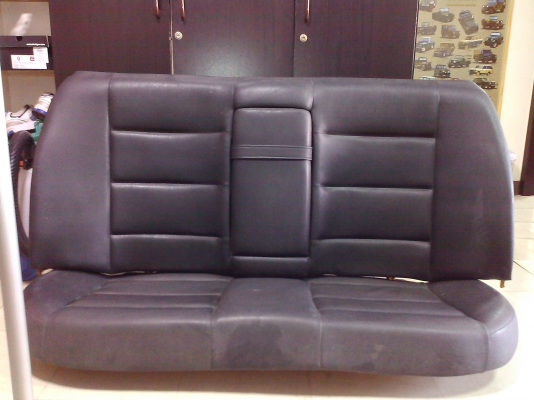 เบาะหลัง BMW สวยๆๆครับ