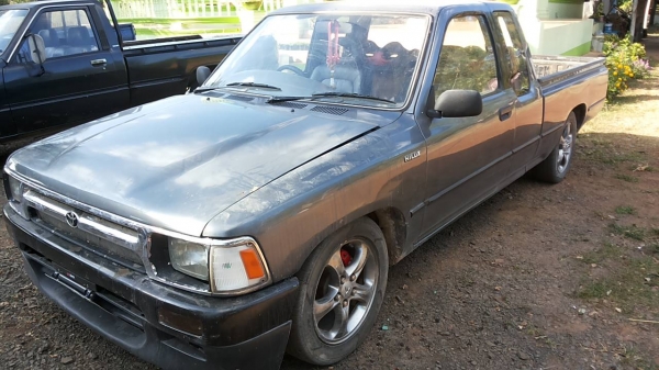 ***ขายแล้วครับขอบคุณ Truck2hand ขายกระบะแค็ปราคาเบาๆ TOYOTA ไมตี้เอ็กซ์ ปี37/94 (เดิมเครื่องเบนซิน) วางเครื่องดีเซล2L (ลงเล่ม) เครื่องแน่นแรงดี ไม่เยิ้ม ช่วงล่างดีคัสซีสวยเดิมไม่ปะไม่ดาม กระบะดีพื้นมีผุตามรูป ล้อแม้กสวย หน้า-หลังเดิมไม่เคยชนหนัก ภายในดีคอ