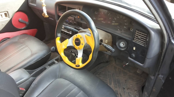 ***ขายแล้วครับขอบคุณ Truck2hand ขายกระบะแค็ปราคาเบาๆ TOYOTA ไมตี้เอ็กซ์ ปี37/94 (เดิมเครื่องเบนซิน) วางเครื่องดีเซล2L (ลงเล่ม) เครื่องแน่นแรงดี ไม่เยิ้ม ช่วงล่างดีคัสซีสวยเดิมไม่ปะไม่ดาม กระบะดีพื้นมีผุตามรูป ล้อแม้กสวย หน้า-หลังเดิมไม่เคยชนหนัก ภายในดีคอ