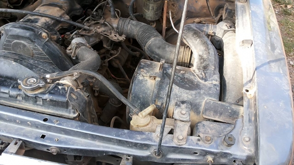 ***ขายแล้วครับขอบคุณ Truck2hand ขายกระบะแค็ปราคาเบาๆ TOYOTA ไมตี้เอ็กซ์ ปี37/94 (เดิมเครื่องเบนซิน) วางเครื่องดีเซล2L (ลงเล่ม) เครื่องแน่นแรงดี ไม่เยิ้ม ช่วงล่างดีคัสซีสวยเดิมไม่ปะไม่ดาม กระบะดีพื้นมีผุตามรูป ล้อแม้กสวย หน้า-หลังเดิมไม่เคยชนหนัก ภายในดีคอ