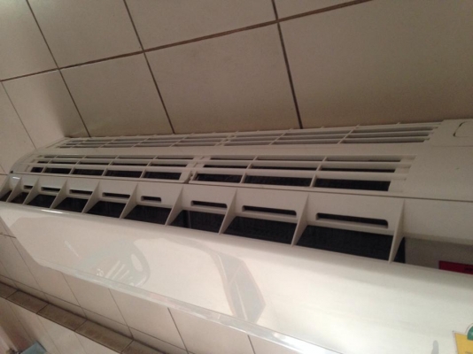 ขาย แอร์ SAIJO DENKI  25000 BTU