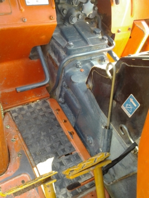 ขายคูโบต้าl1802สองเพลาครับ