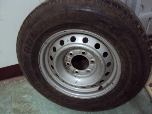 ยางอะไหล่ Dmax hi-lander