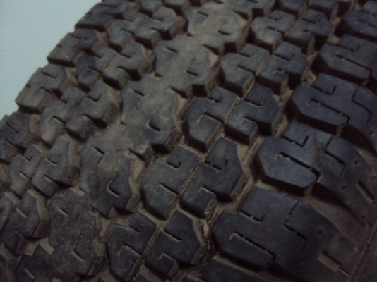 ยางอะไหล่ Dmax hi-lander