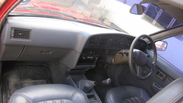 ขายรถกระบะโตโยต้าไมตี้เอ็กปี37/1994 รถอาจารย์ที่วิทยาลัยรถเดิมบางอย่างไม่เคยเห็นมาก่อนเลยครับไม่เคยชน+ไม่เคยบรรทุกหนักทุกอย่างเดิมทั้งคันเครื่องดีเดินนิ่งดังนุ่มเหมือนใหม่ออกจากศูนย์แน่นๆไม่ไอไม่จามซื้อไปไม่ต้องทำอะไรเลยครับสภาพพร้อมใช้งาน....เอกสารพร้อมโ