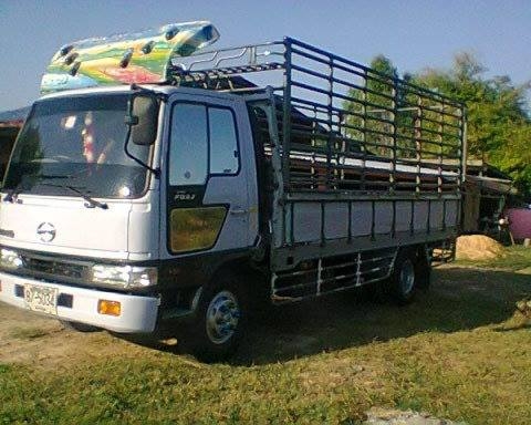 ***ขายแล้วครับขอบคุณ Truck2hand ขาย6ล้อช่วงยาว ราคาเบาๆHINO FC4J JO5C 150แรง ปี40 เครื่องเดิมเกียร์เดิม แน่นแรงดีไม่มีเยิ้ม ช่วงล่างดีคัสซีสวยเดิมไม่ปะไม่บวม กระบะเลสทั้งลูก คอกเหล็กสภาพสวยไม่มีแตกไม่มีหัก ยาว5.50ม. ยางดี6เส้น หัวเก๋งสวยภายในสวยคอนโซลครบ