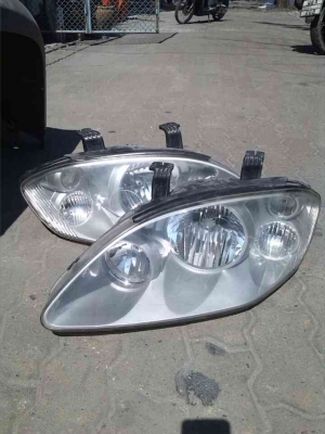 ขายไฟหน้า STAVIC สตาร์วิก (L,R) 5000 บาท