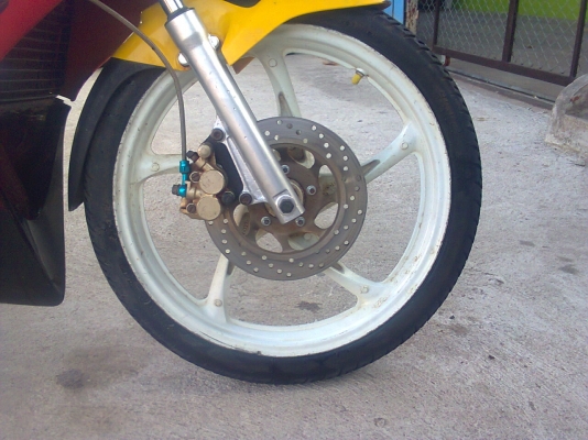 ls125d สองจังหวะตัวแรง    10500  บาท ราคานี้รวมส่งทั่วไทยครับ