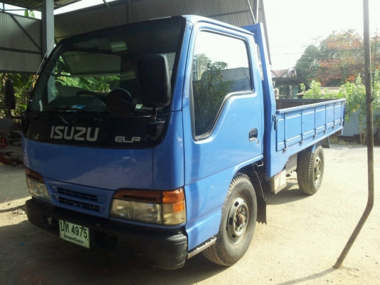 รถบรรทุก 4 ล้อISUZU NRK ปี 48 ราคา 285,000 บ.