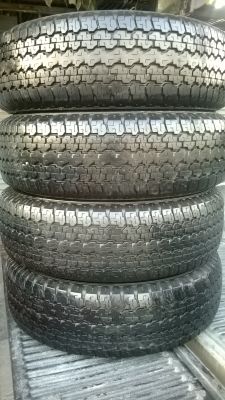 ขายยาง245 70 16 บิสโตนปี12ชุดละ6800