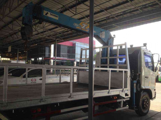 ขาย รถบรรทุก6ล้อ ติดเครน