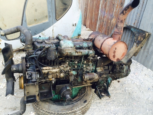 ขายด่วนเครื่อง 6D31 กรองเดียวและปั้มถอดลงมาจาก kobelco mark v ครับ