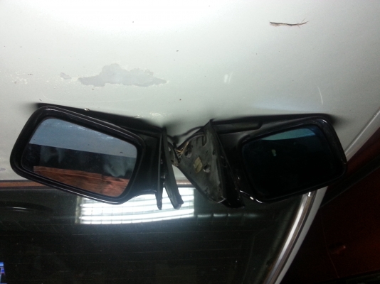 ขายกระจกมองข้าง BMW E 30