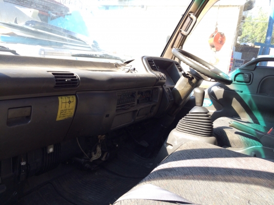 ขายisuzu npr ติดNgv โรงงานนำเข้าจากญี่ปุ่นพร้อมใบอินวอย