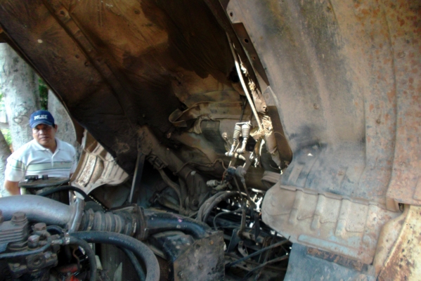 ขายด่วนรถสิบล้อKT920ดรั้มวางเครืองEP100เทอโบอินเตอร์มีใบ ขายด่วนรถสิบล้อKT920ดรั้มวางเครืองEP100เทอโบอินเตอร์มีใบ