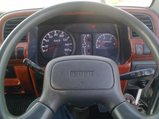 ขายรถอีซูซุ เครื่อง175 คอมมอลเรล รถสวยสภาพดี ราคาต่อรองได้ สดผ่อนได้ครับ สนจัยติดต่อ 086-2465-934