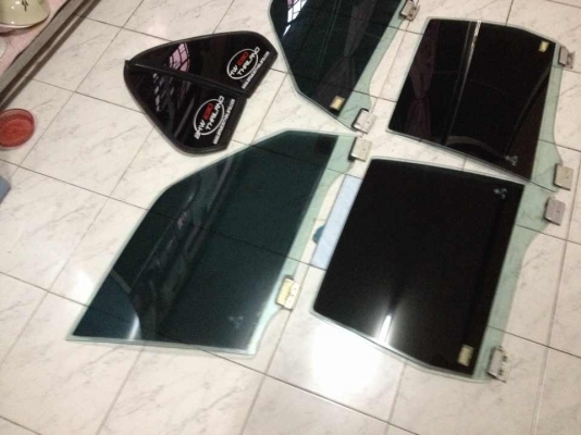 ขายกระจกประตู4บานพร้อมกระจกหูช้าง1คู่ รวม6บาน สภาพสวยพร้อมใส ราคา1500บาท โทร0875077464โส กทม ขายกระจกประตู4บานพร้อมกระจกหูช้าง1คู่ รวม6บาน สภาพสวยพร้อมใส ราคา1500บาท โทร0875077464โส กทม