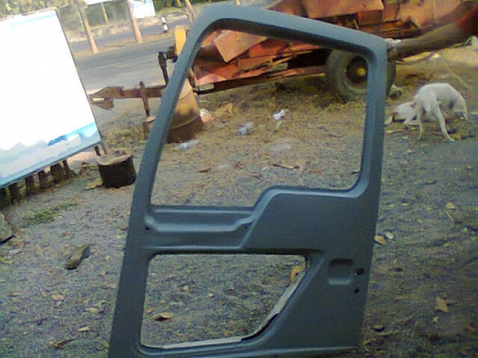 ขายประตูHINOสิงห์ข้างซ้าย(ประตูเปล่าๆ) ขายให้คุณ มนตรี(จากสระบุรี) จัดส่งให้ทางPM พรุ่งนี้ครับขอบคุณครับ