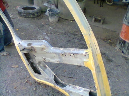 ขายประตูHINOสิงห์ข้างซ้าย(ประตูเปล่าๆ) ขายให้คุณ มนตรี(จากสระบุรี) จัดส่งให้ทางPM พรุ่งนี้ครับขอบคุณครับ