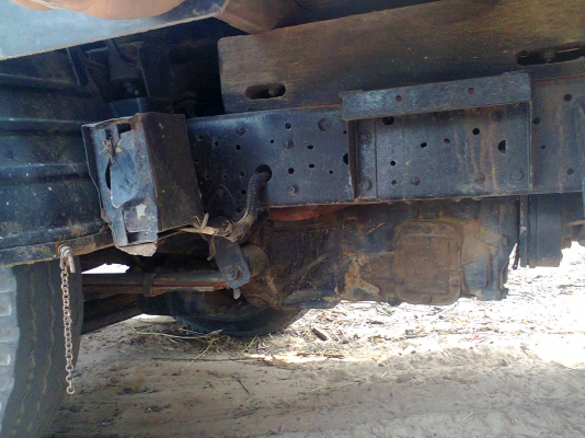 ขายรถ อีซูซุ  NKR 110 แรง ไม่มีเล่มทะเบียน สนใจติดต่อ086-2465-934