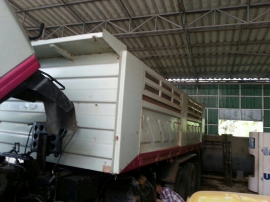 รถฮีโน่ 10 ล้อดั้ม FM3H  เปลื่ยนเครื่อง 260 แรงม้า. ( ขายแม่ลูก )  สนใจติดต่อ  081 - 6079515