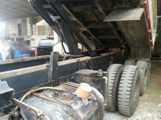 รถฮีโน่ 10 ล้อดั้ม FM3H  เปลื่ยนเครื่อง 260 แรงม้า. ( ขายแม่ลูก )  สนใจติดต่อ  081 - 6079515