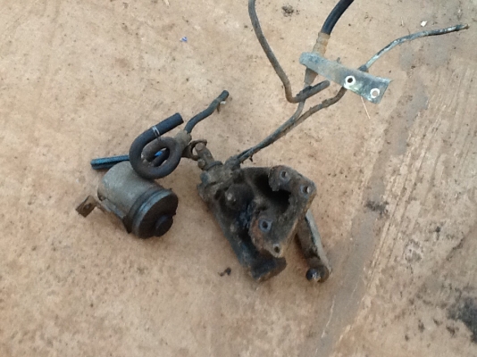 ขายครับกระปุกบังคับเลี้ยวNKR พร้อมตัวปั่นกระปุกนำ้มันขายที่7900ครับพร้อรับประกันชินงานจัดส่งทั่วไทยจร้า ขายครับกระปุกบังคับเลี้ยวNKR พร้อมตัวปั่นกระปุกนำ้มันขายที่7900ครับพร้อรับประกันชินงานจัดส่งทั่วไทยจร้า