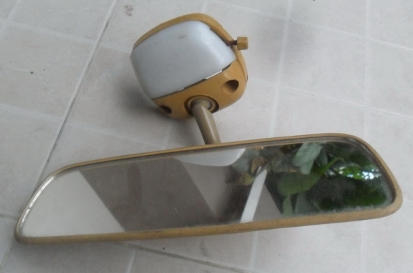 โลโก้ toyota ม้ากระโดด