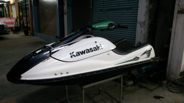 Kawasaki sxr 800 ของแต่งทั้งลําได้ไปเหมือนได้เรือฟรี